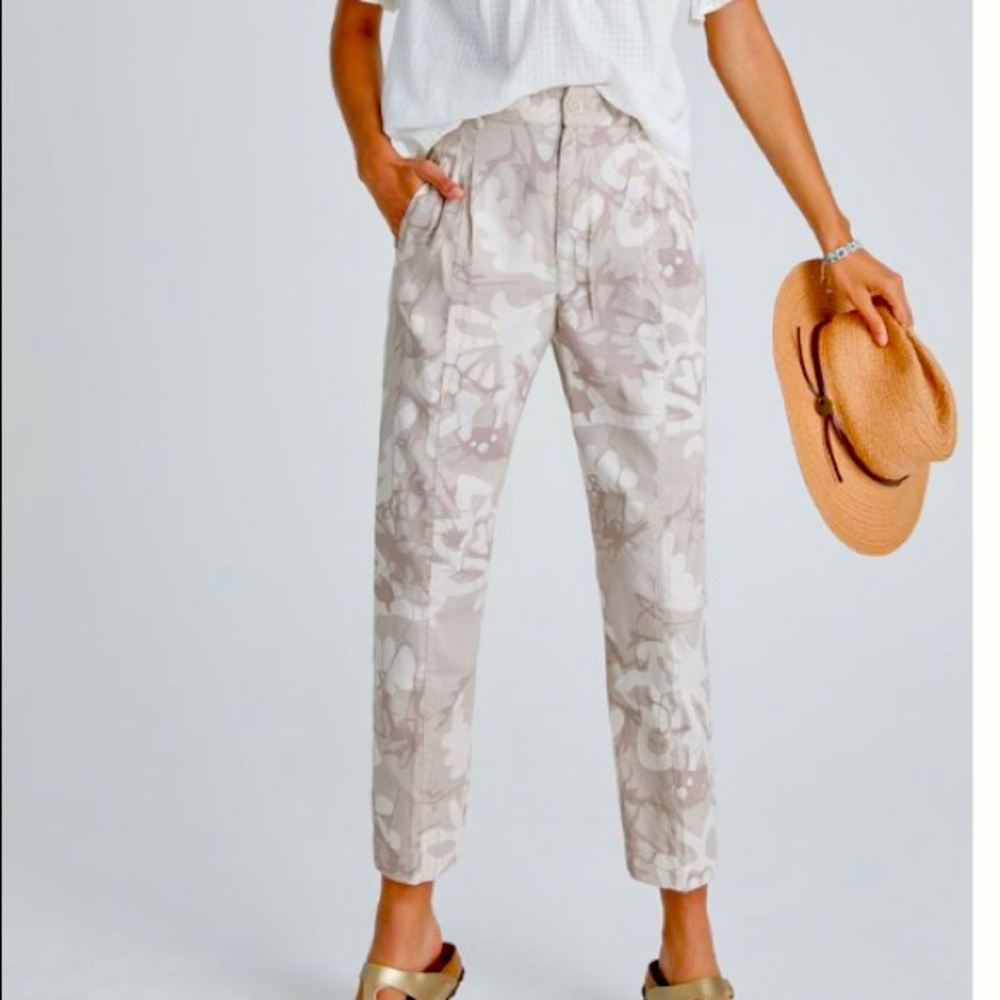 Anthropologie FrannieTapered Pants Neutral 26 NWT